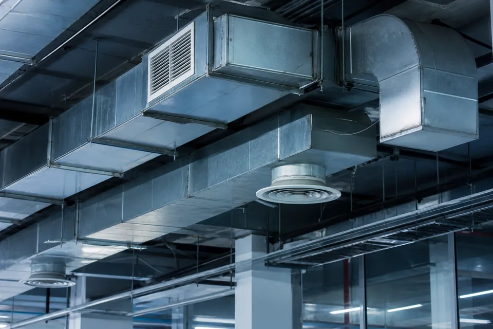 Commercial ductwork installation